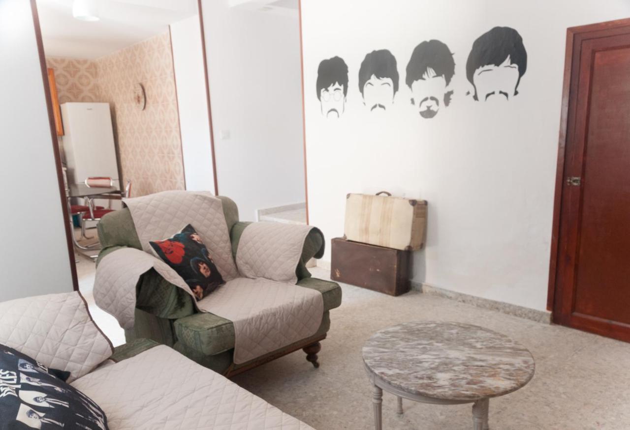Casa Beatles Del Valle Pinos del Valle Exteriér fotografie