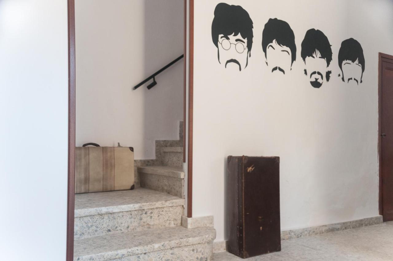 Casa Beatles Del Valle Pinos del Valle Exteriér fotografie