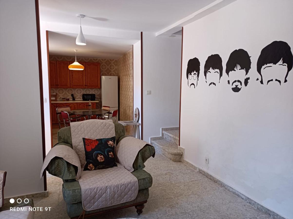 Casa Beatles Del Valle Pinos del Valle Exteriér fotografie